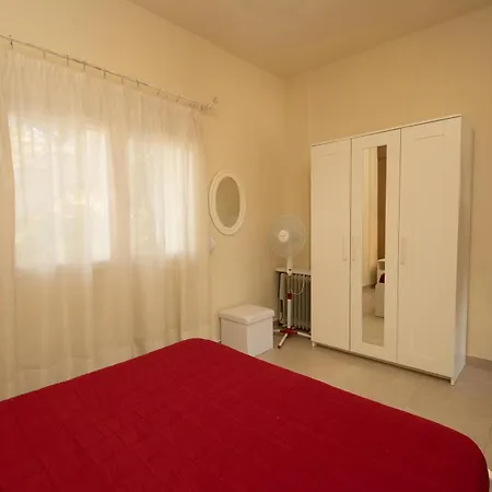 Seaside Apartments-angela Appartamento
